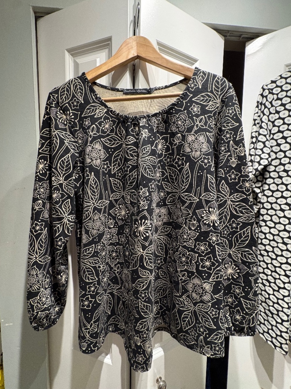 Gudrun Sjoden "Venezia" tunic in black and white